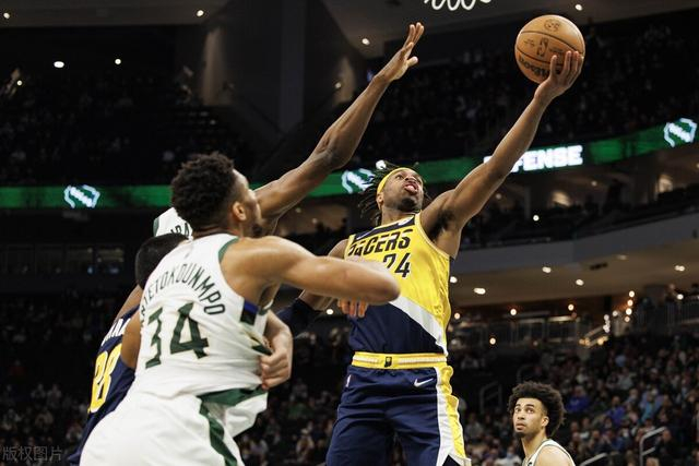 包含Rookie连续二十场比赛得分超过出色发挥,掘金不断突破!赛场气氛高涨的词条