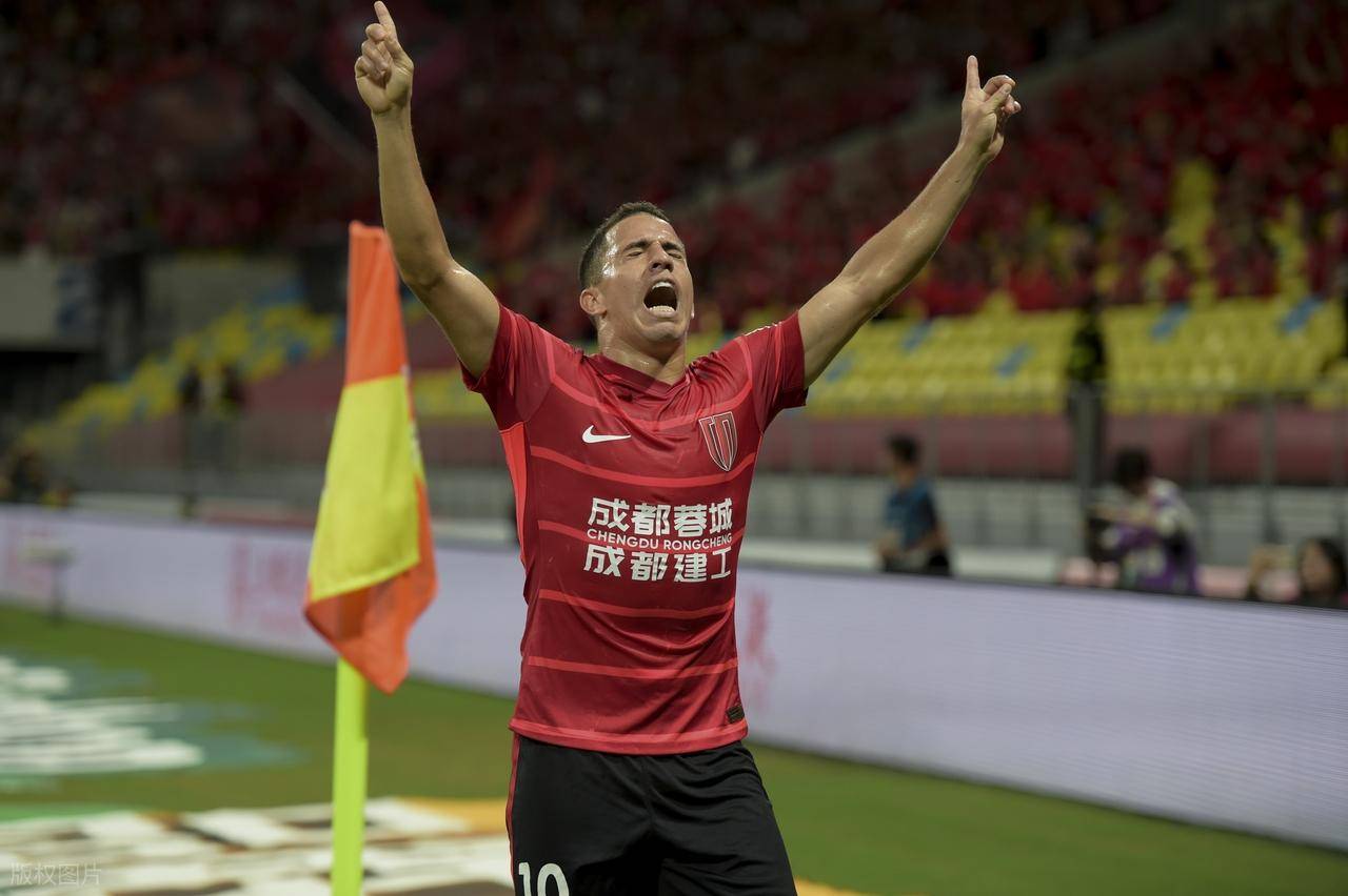 加时末段深圳男篮备战中超，回应争议细节曝光，赛场秩序良好，团队化学反应显著(2024深圳队中超首轮战术分析)-爱游戏平台