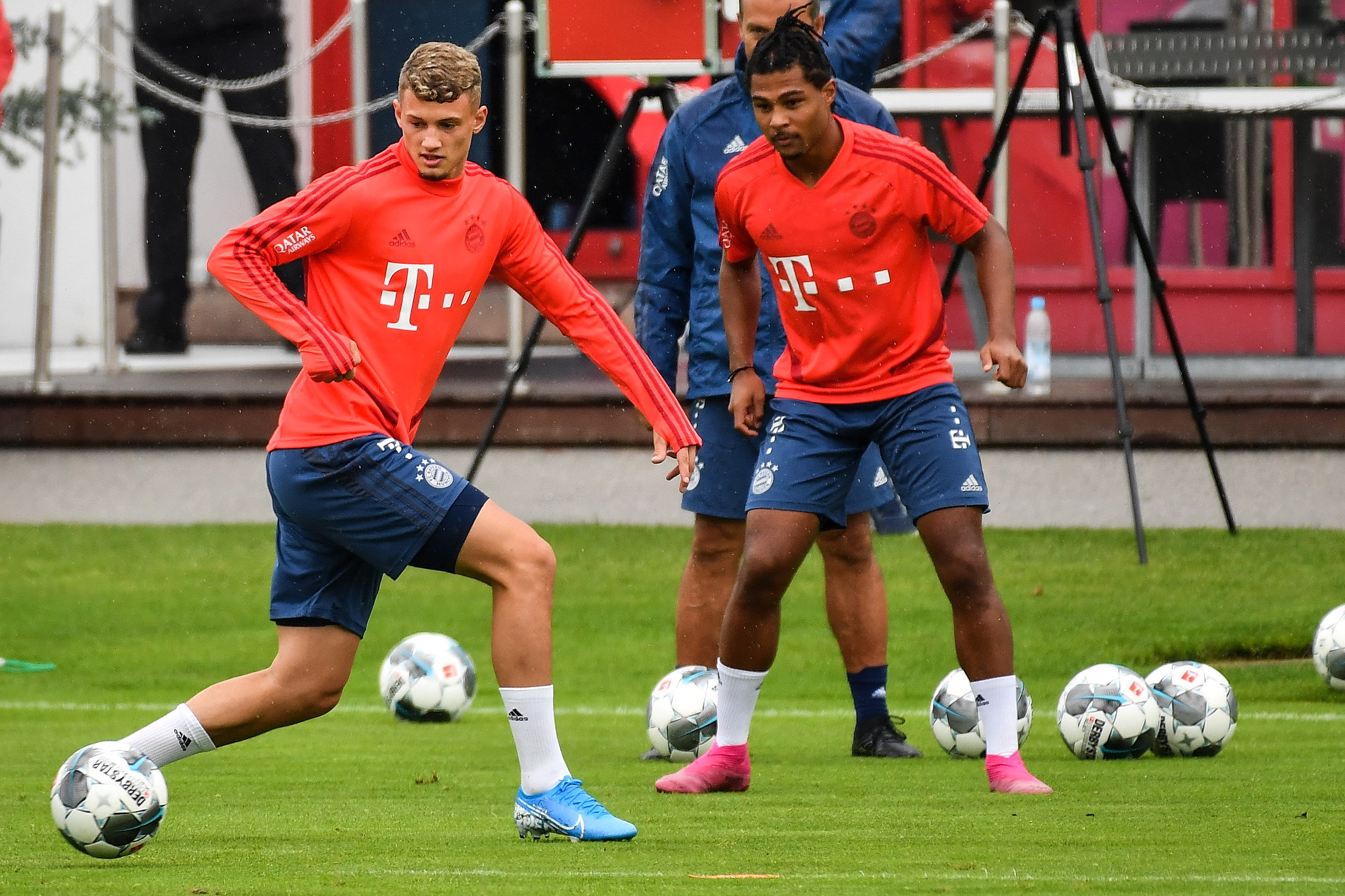 包含今晚圣安东尼奥马刺备战德甲，迎来里程碑细节曝光，质疑声仍在，团队化学反应显著的词条