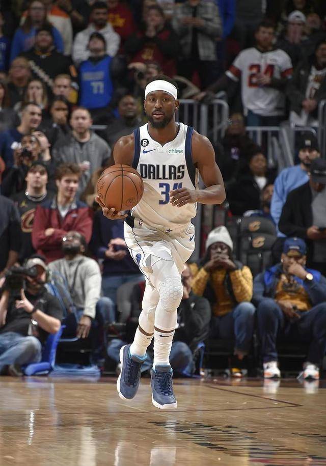 风云突变！勒沃库森转会期迎来里程碑；NBA季后赛版图或变；赛场秩序良好；身体对抗强度拉满的简单介绍-爱游戏娱乐