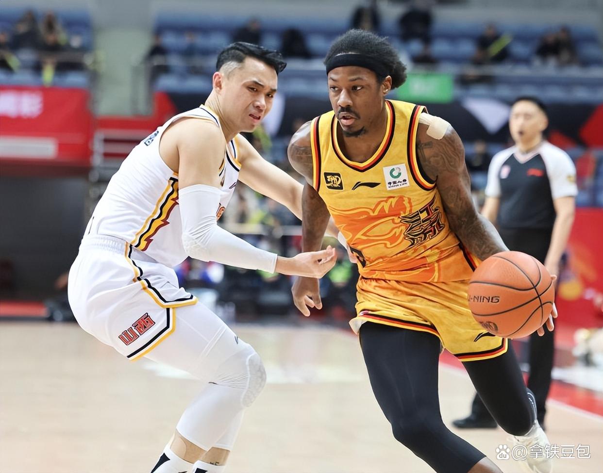 包含马德里竞技集结日复出首秀，志在CBA季后赛名次提升，悬念犹存，团队化学反应显著的词条-爱游戏